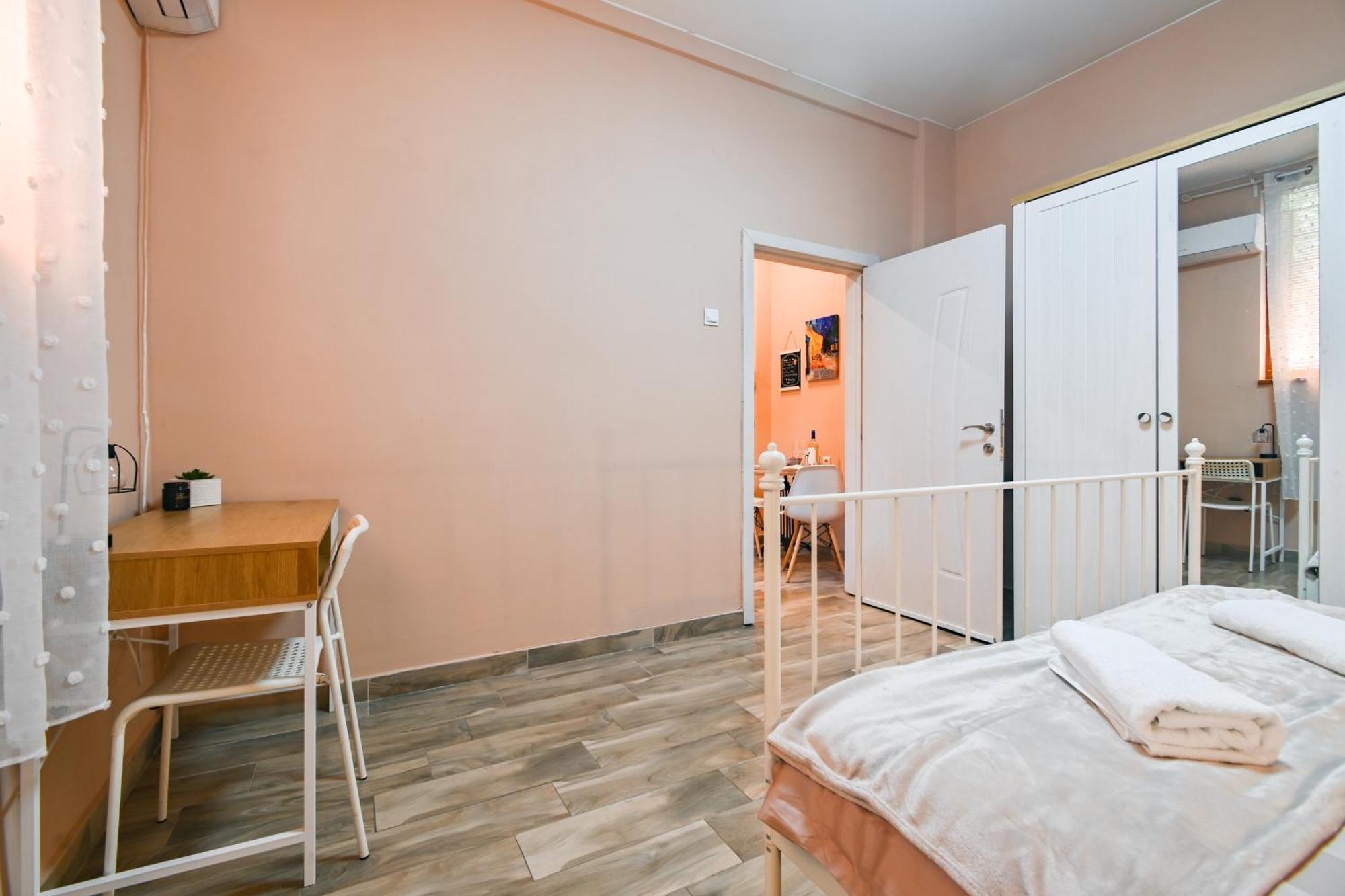 Apartment 47
