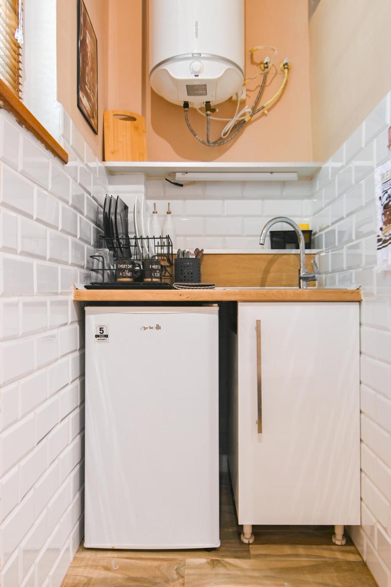Apartment 47 *